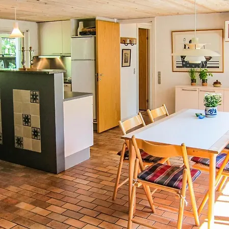 Casa de Férias 4 Bedroom Awesome In Nex