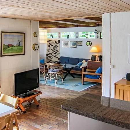 4 Bedroom Awesome In Nex * Neksø